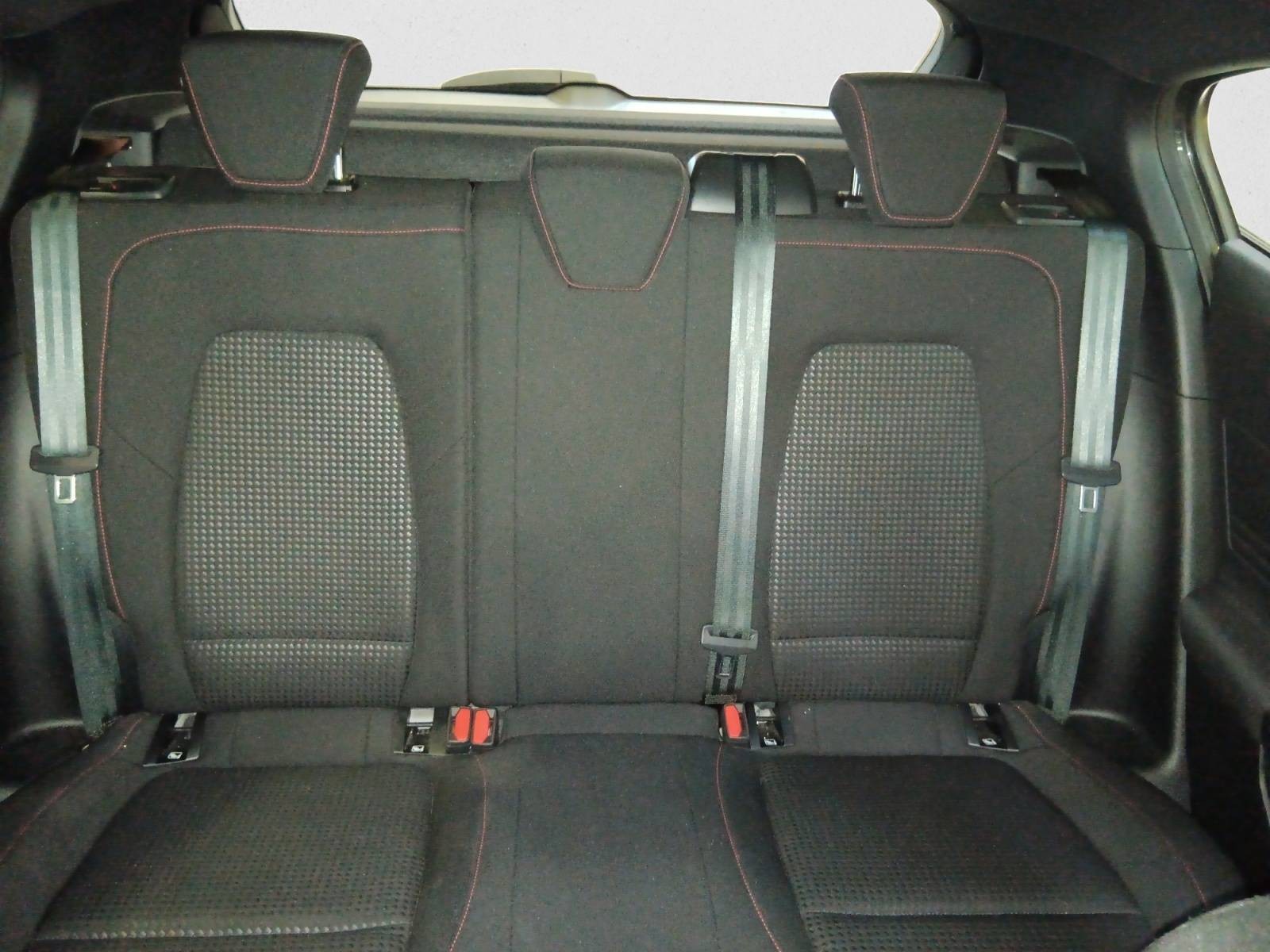 FORD - FOCUS - #761479 - 8