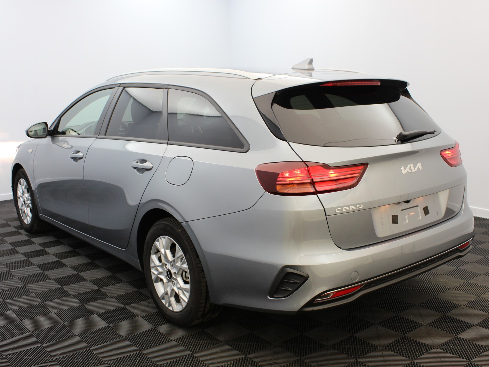 KIA - CEED SW - #178741 - 2