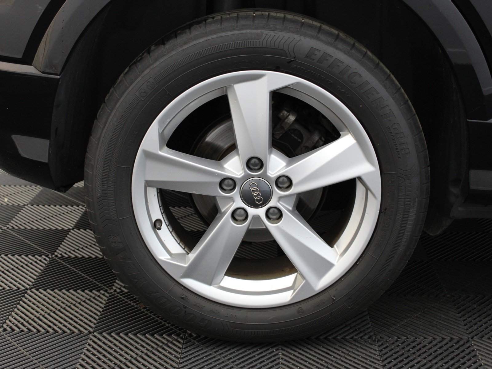 AUDI - Q2 - #180733 - 6