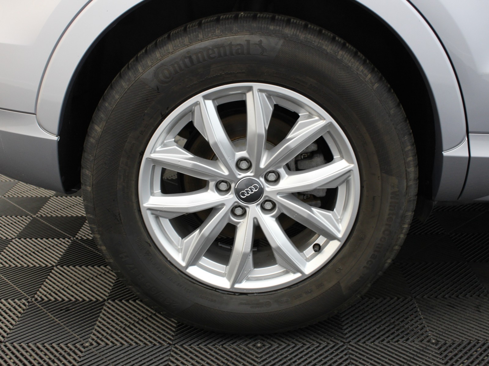 AUDI - Q3 - #180752 - 6