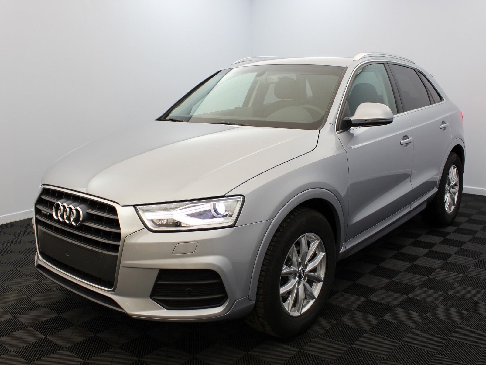 AUDI - Q3 - #180752 - 0