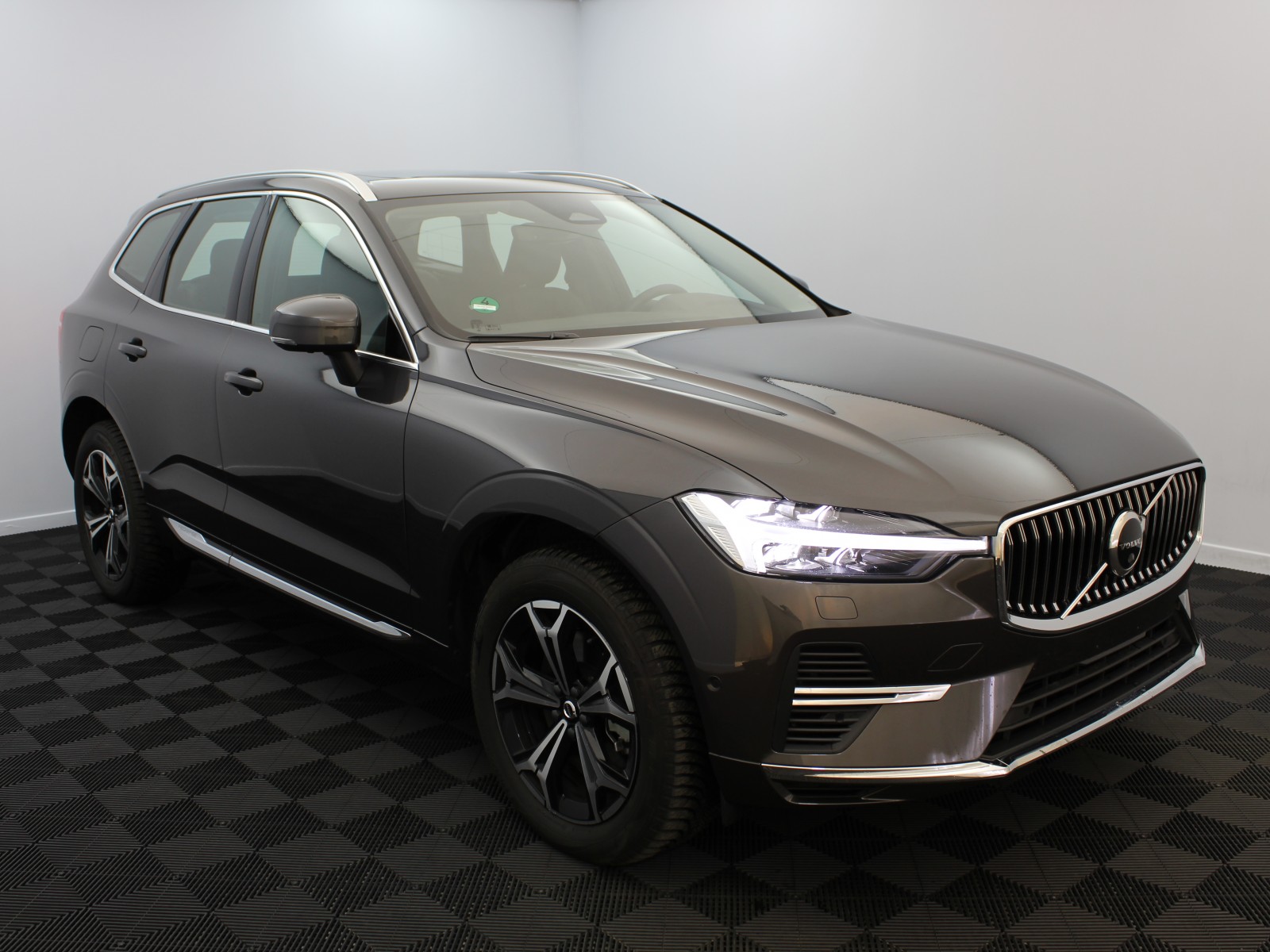 VOLVO - XC60 MY22 - #174938 - 1