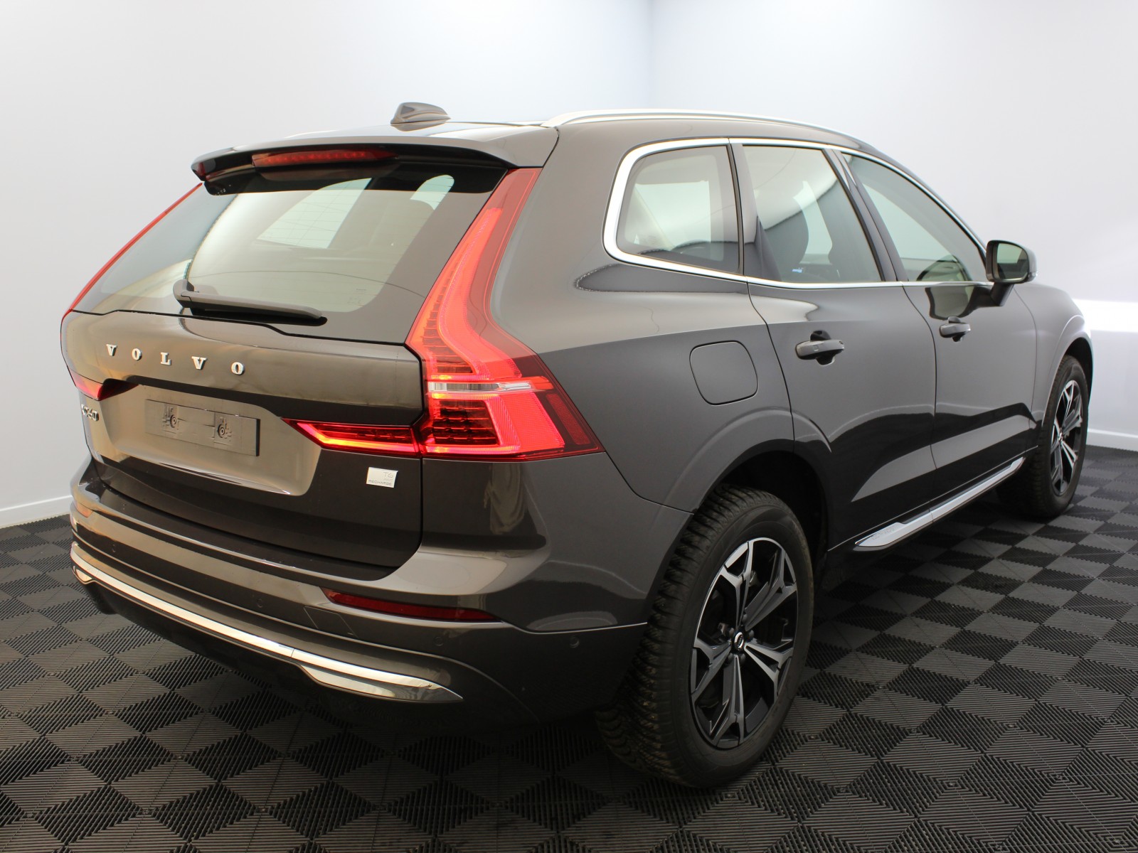 VOLVO - XC60 MY22 - #174937 - 3