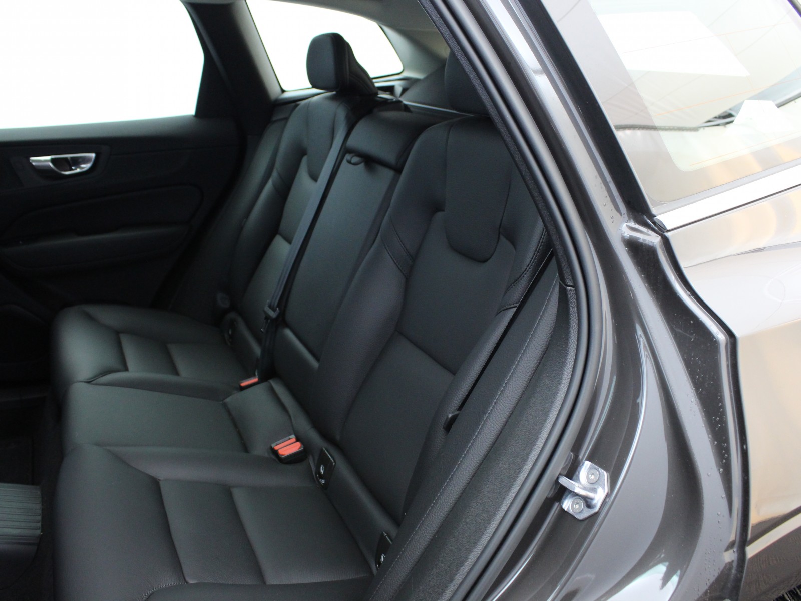 VOLVO - XC60 MY22 - #174937 - 8