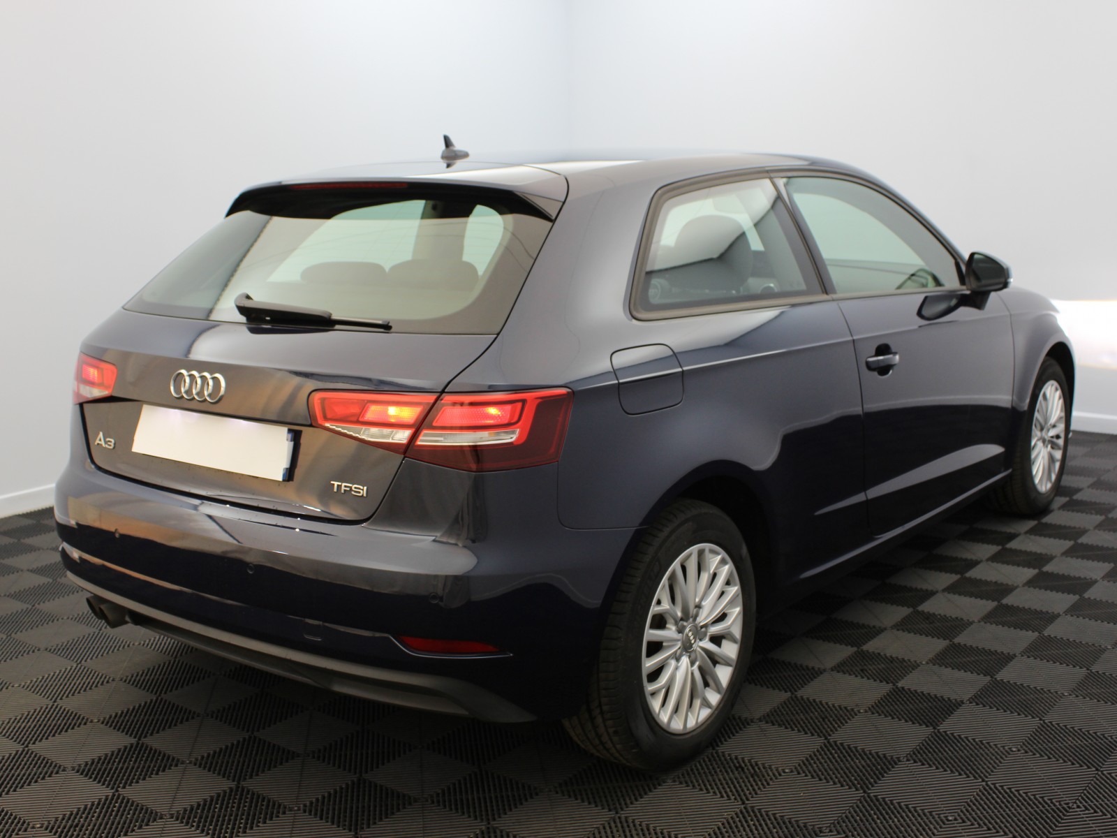 AUDI - A3 BUSINESS - #179177 - 3