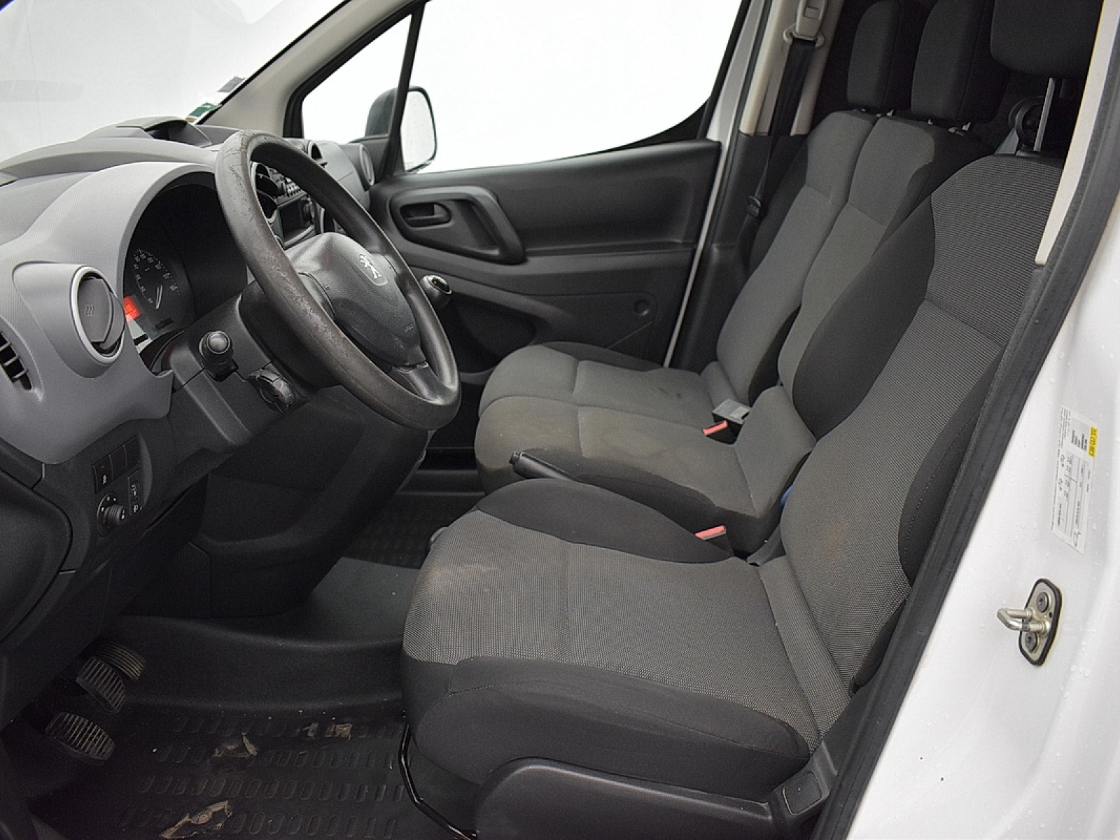 PEUGEOT - PARTNER FOURGON - #180713 - 7