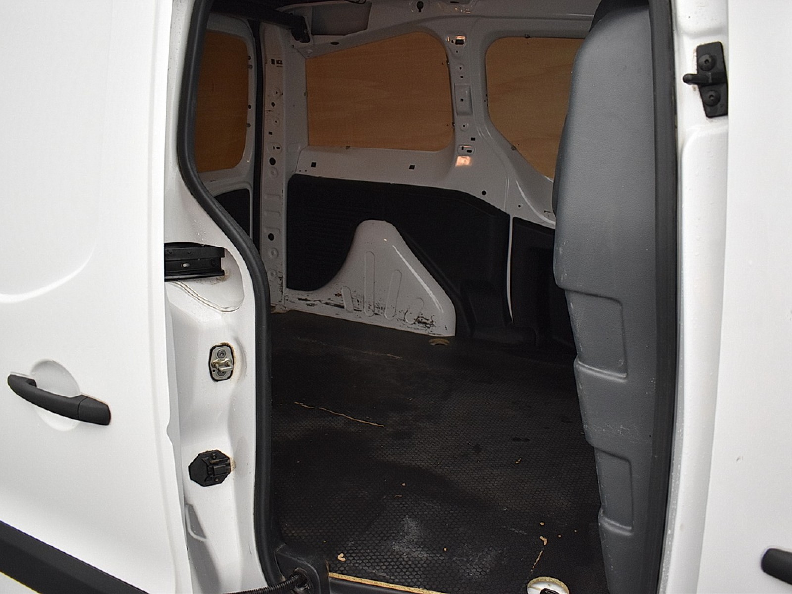 PEUGEOT - PARTNER FOURGON - #180713 - 8