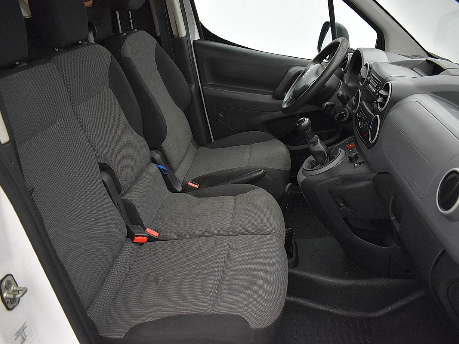 PEUGEOT - PARTNER FOURGON - #180713 - 14