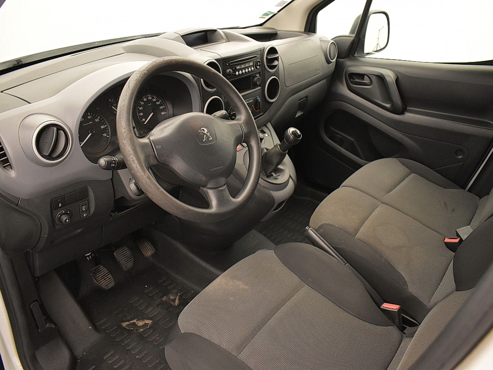 PEUGEOT - PARTNER FOURGON - #180713 - 9