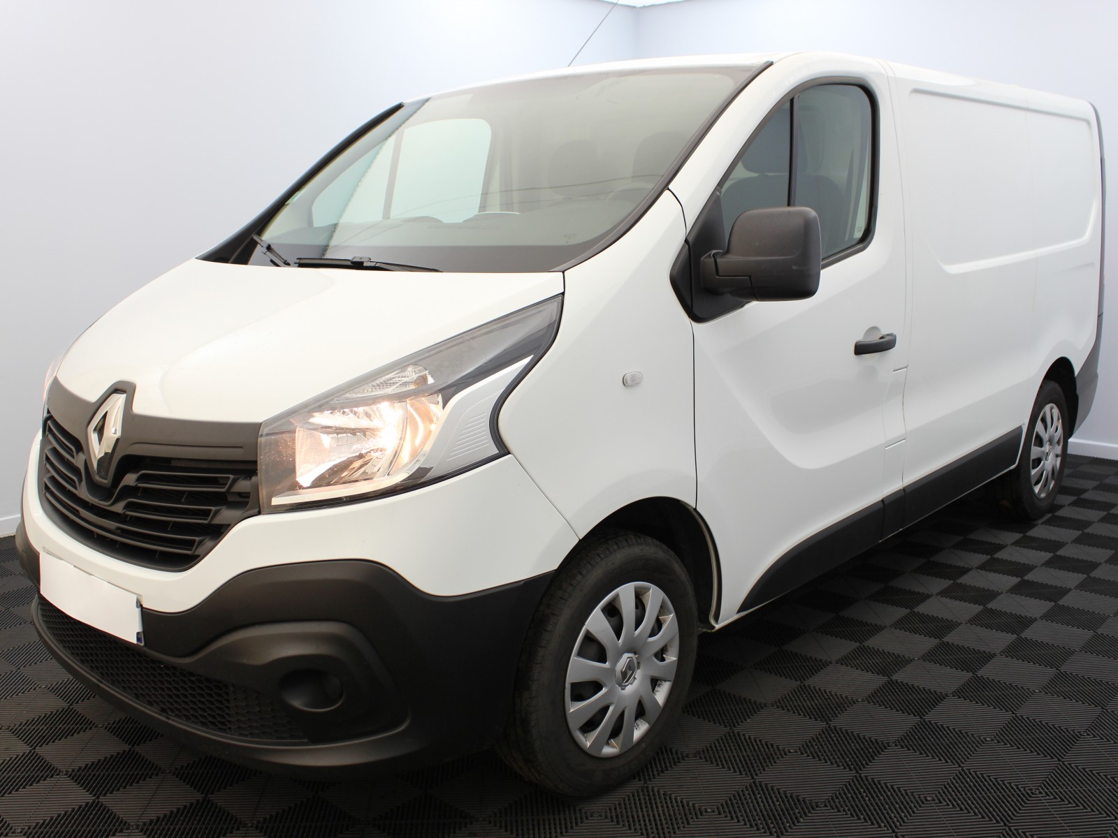 RENAULT - TRAFIC FOURGON - #181300 - 0