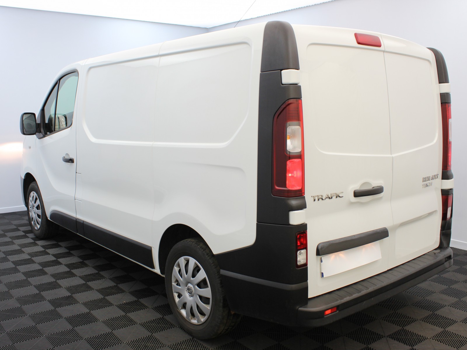 RENAULT - TRAFIC FOURGON - #181300 - 2