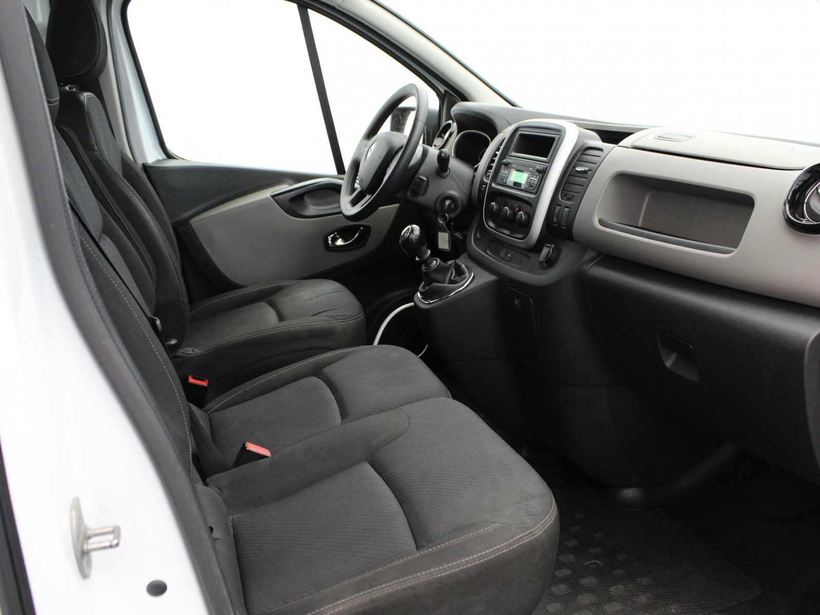 RENAULT - TRAFIC FOURGON - #181300 - 14