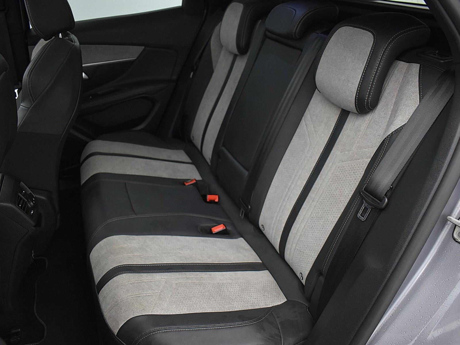 PEUGEOT - 3008 - #180986 - 8