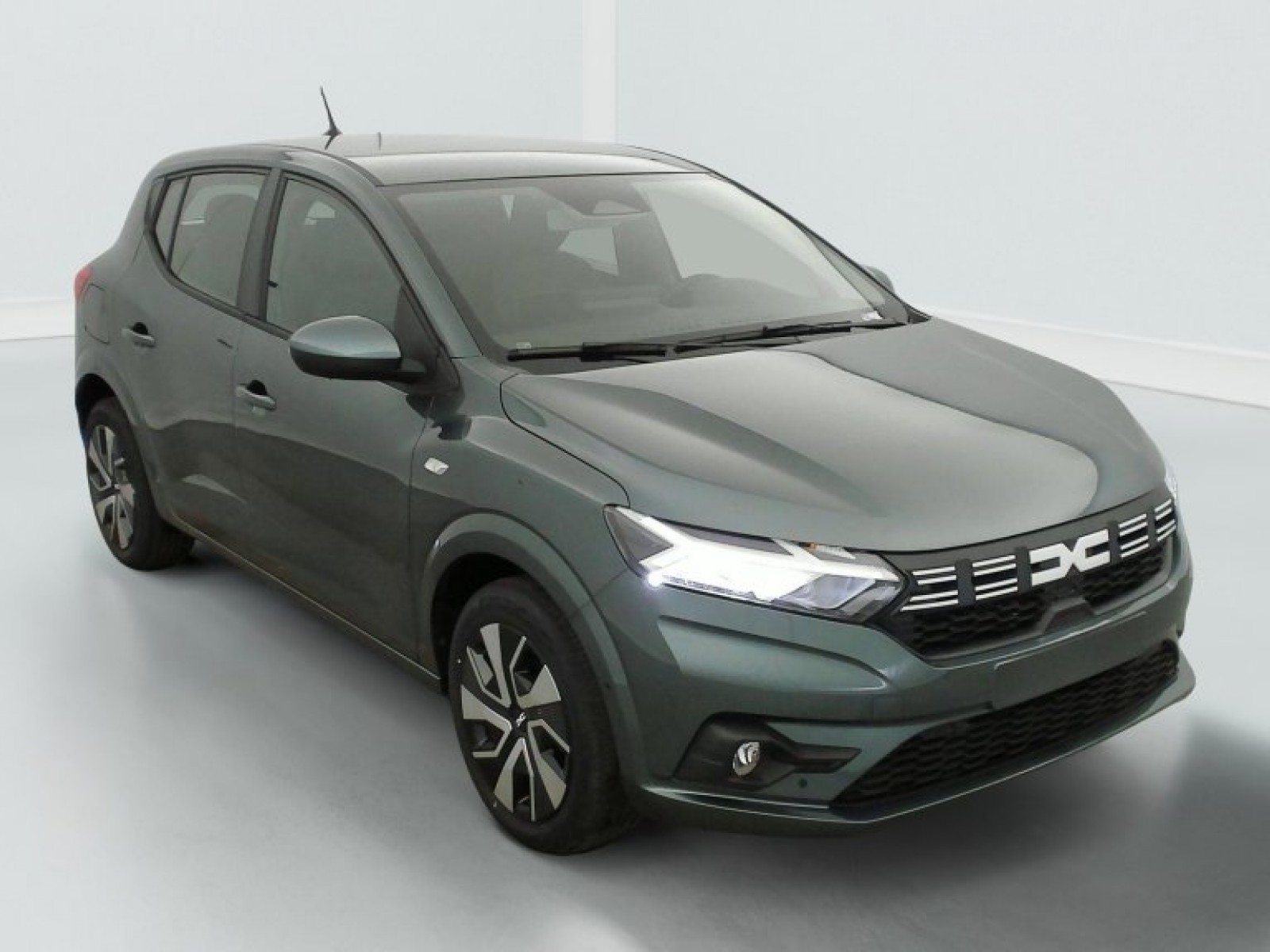 DACIA - Sandero - #740152 - 1