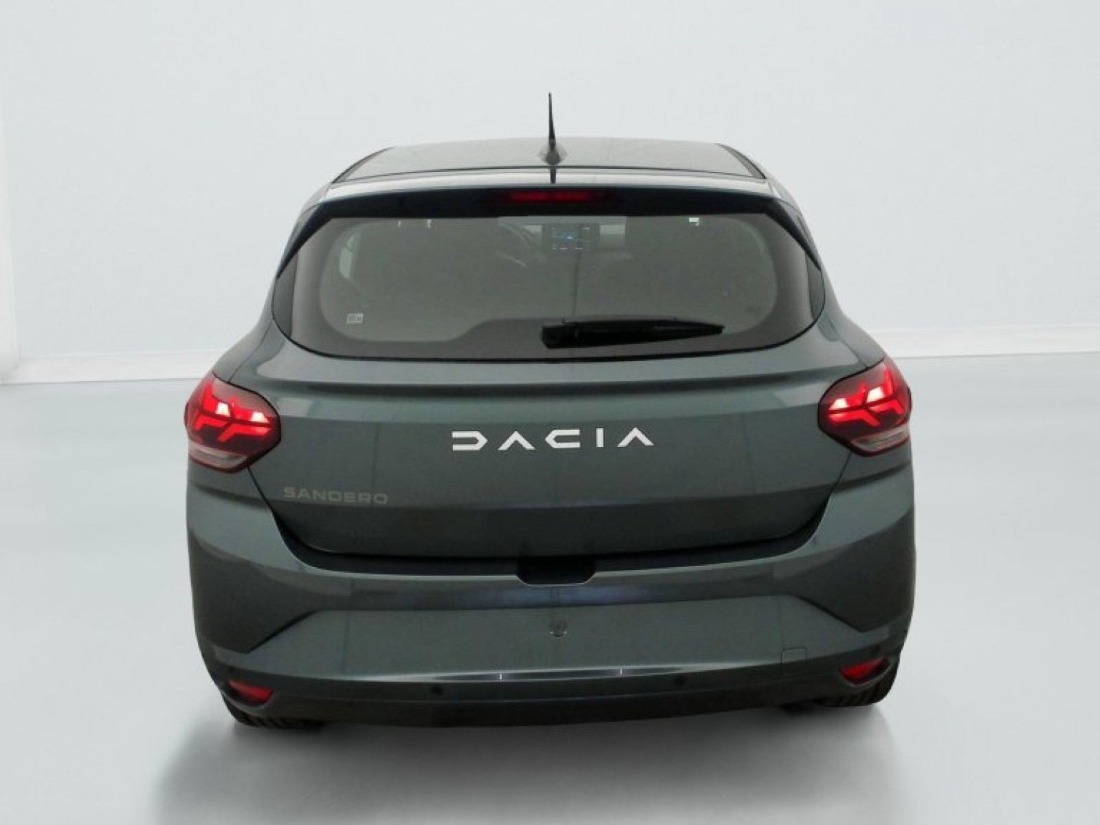 DACIA - Sandero - #740152 - 10
