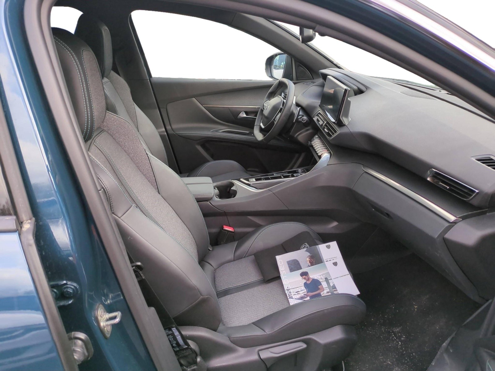 PEUGEOT - 5008 - #807245 - 2
