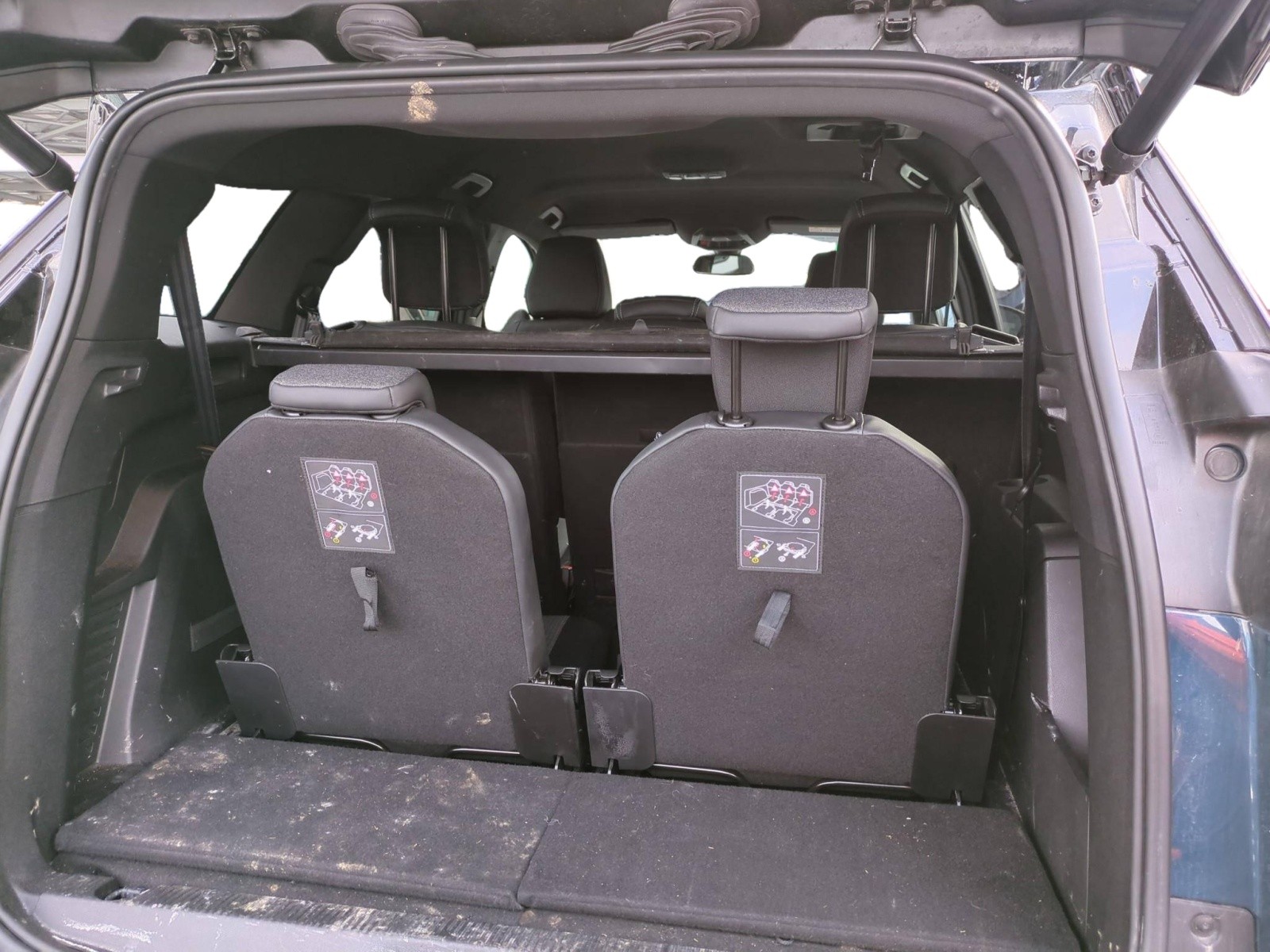 PEUGEOT - 5008 - #807245 - 3