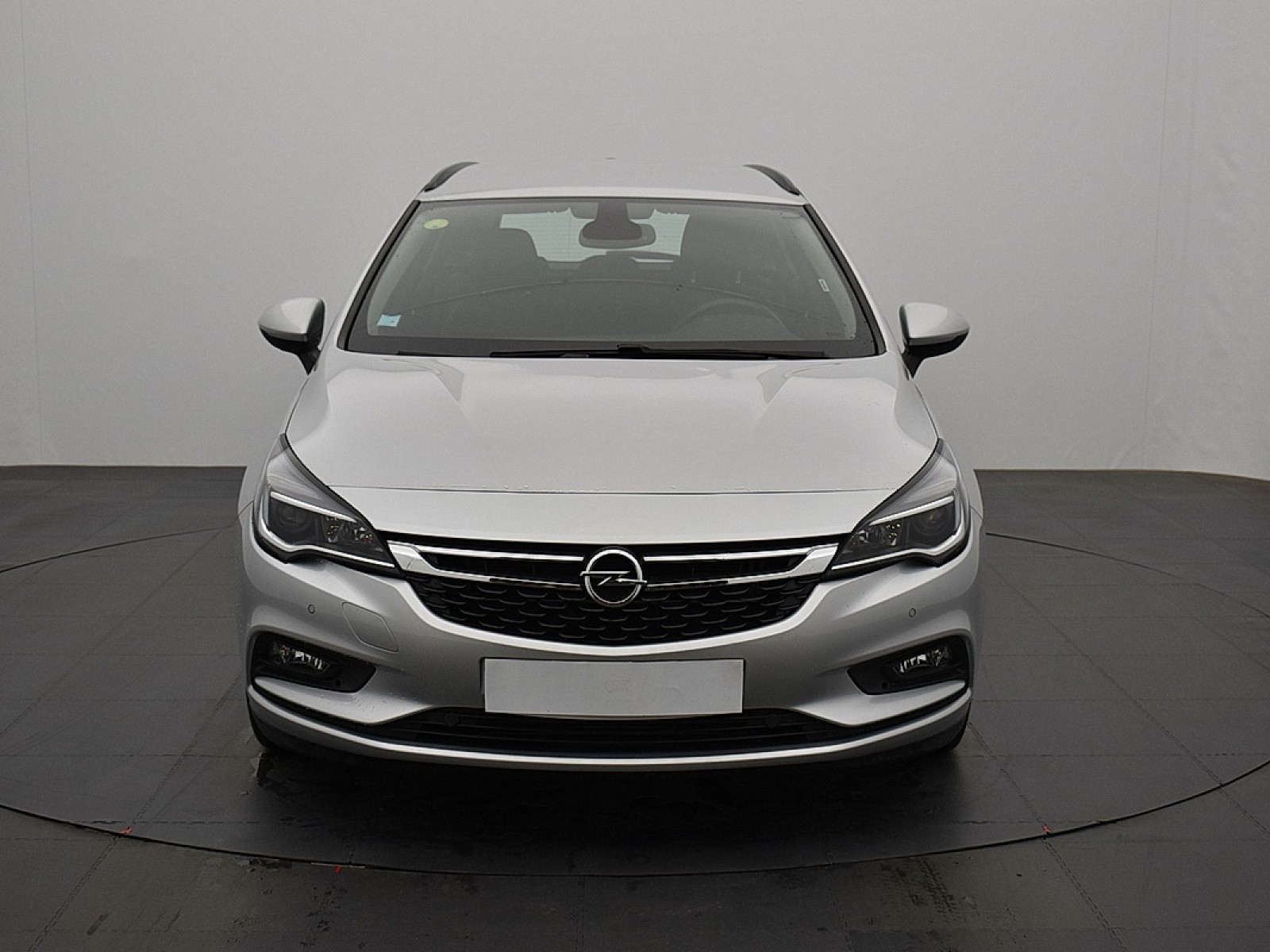 OPEL - ASTRA SPORTS TOURER BUSINESS - #181251 - 4