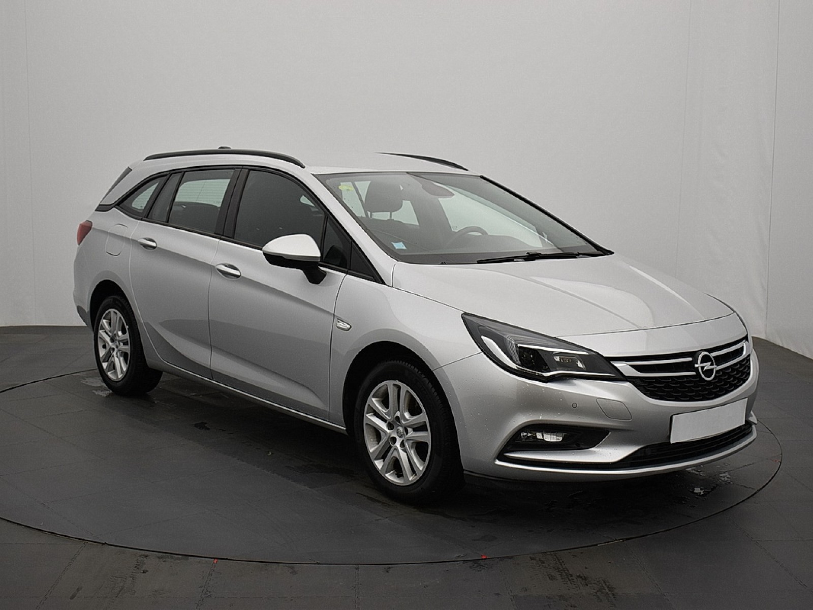 OPEL - ASTRA SPORTS TOURER BUSINESS - #181251 - 1