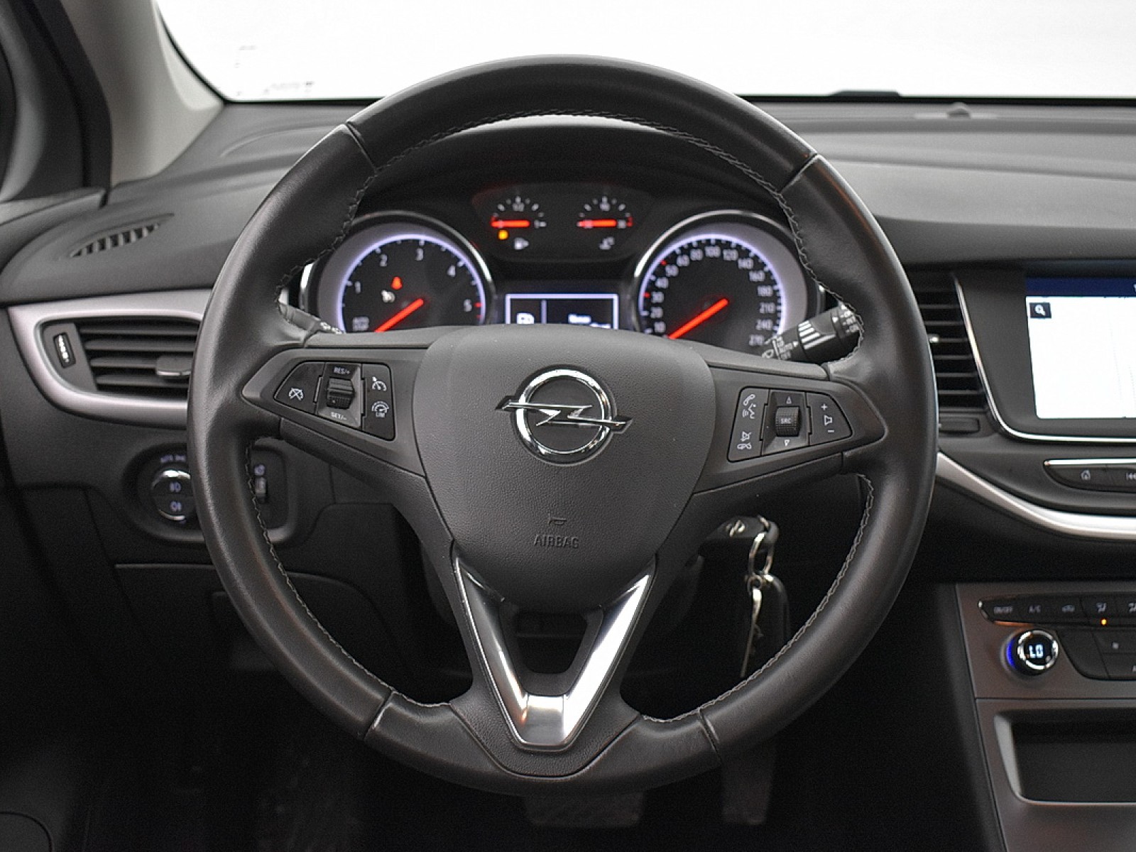 OPEL - ASTRA SPORTS TOURER BUSINESS - #181251 - 10