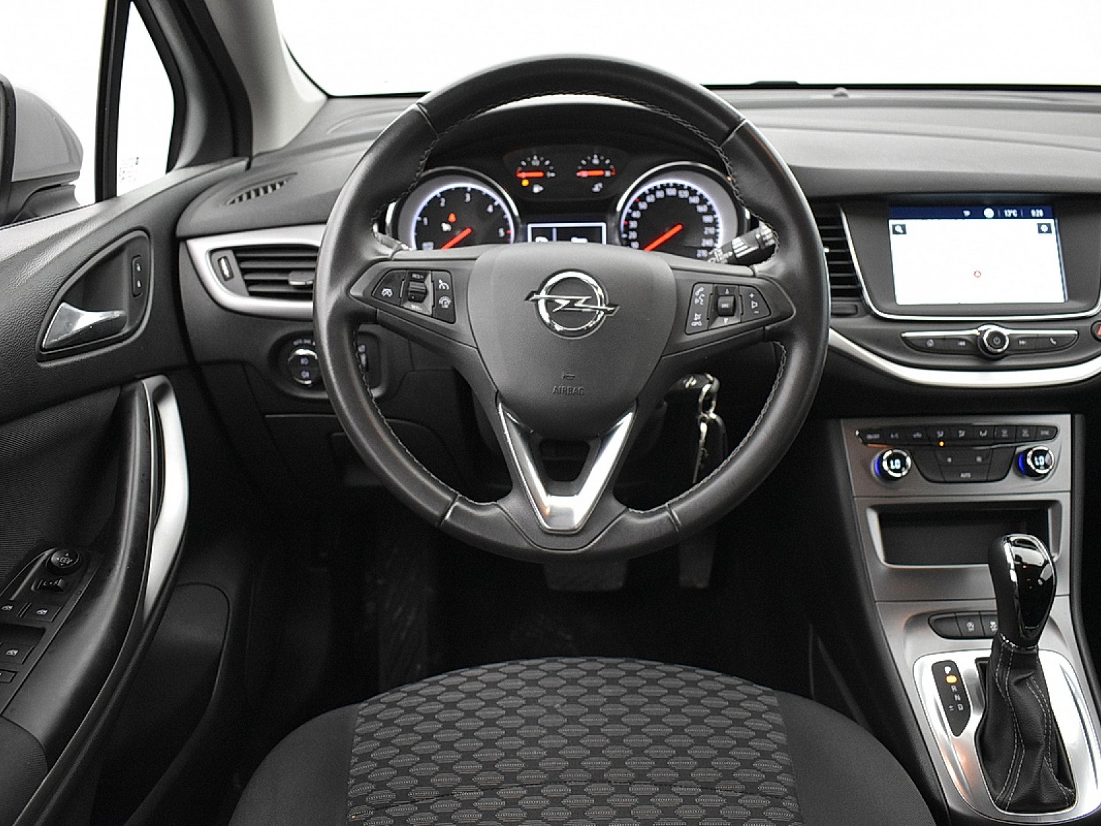 OPEL - ASTRA SPORTS TOURER BUSINESS - #181251 - 14