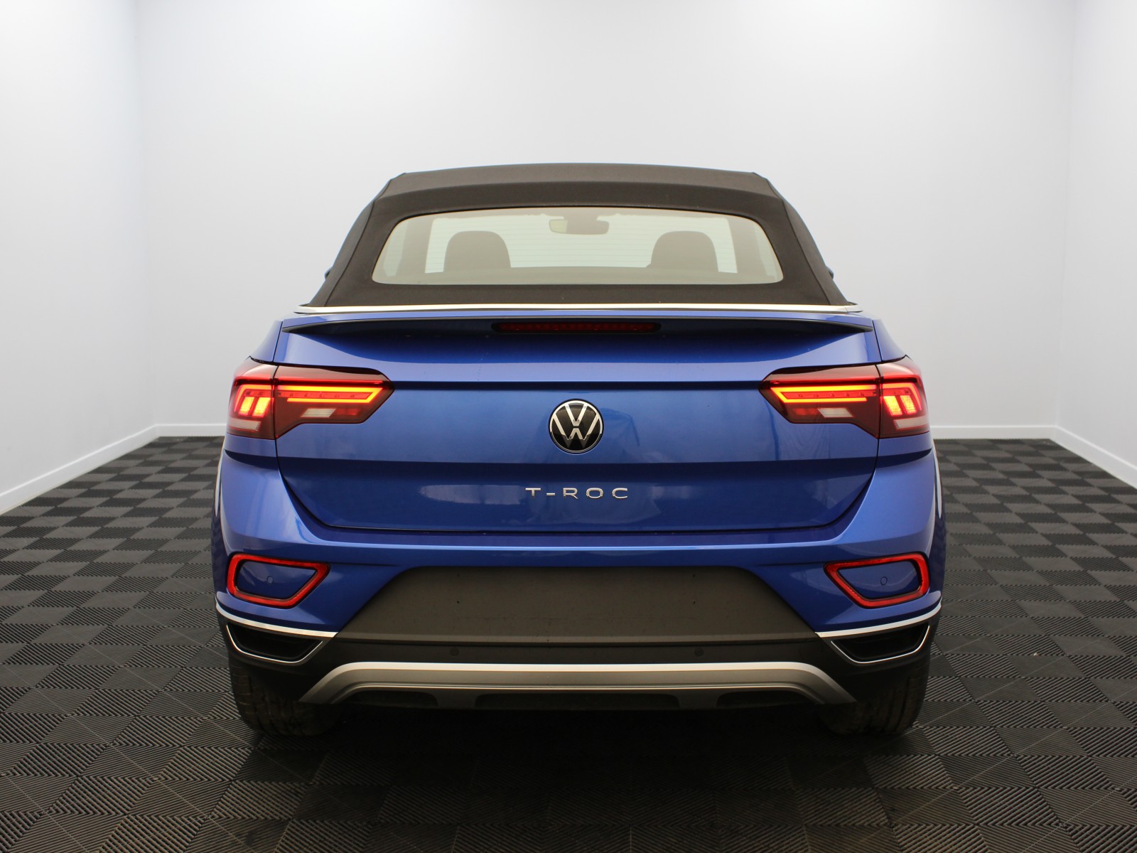 VOLKSWAGEN - T-ROC CABRIOLET - #180858 - 7