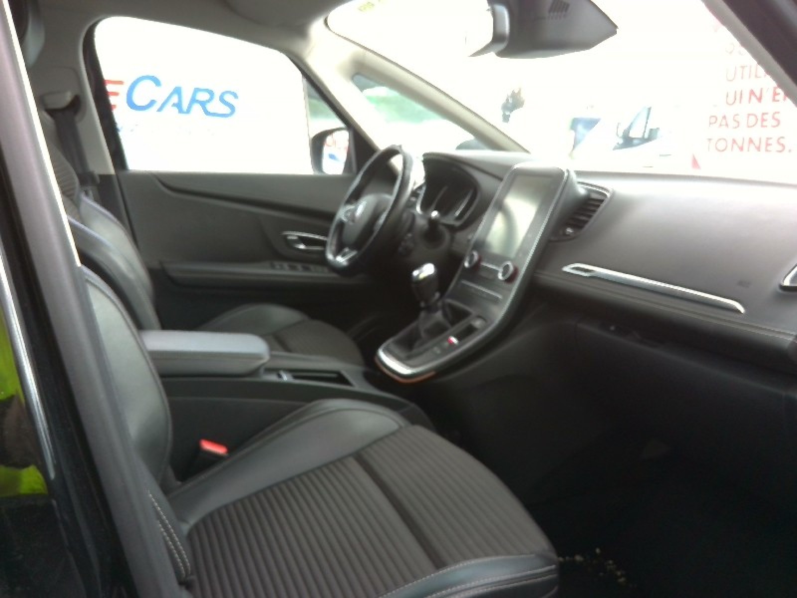 RENAULT - GRAND SCENIC IV - #181535 - 3