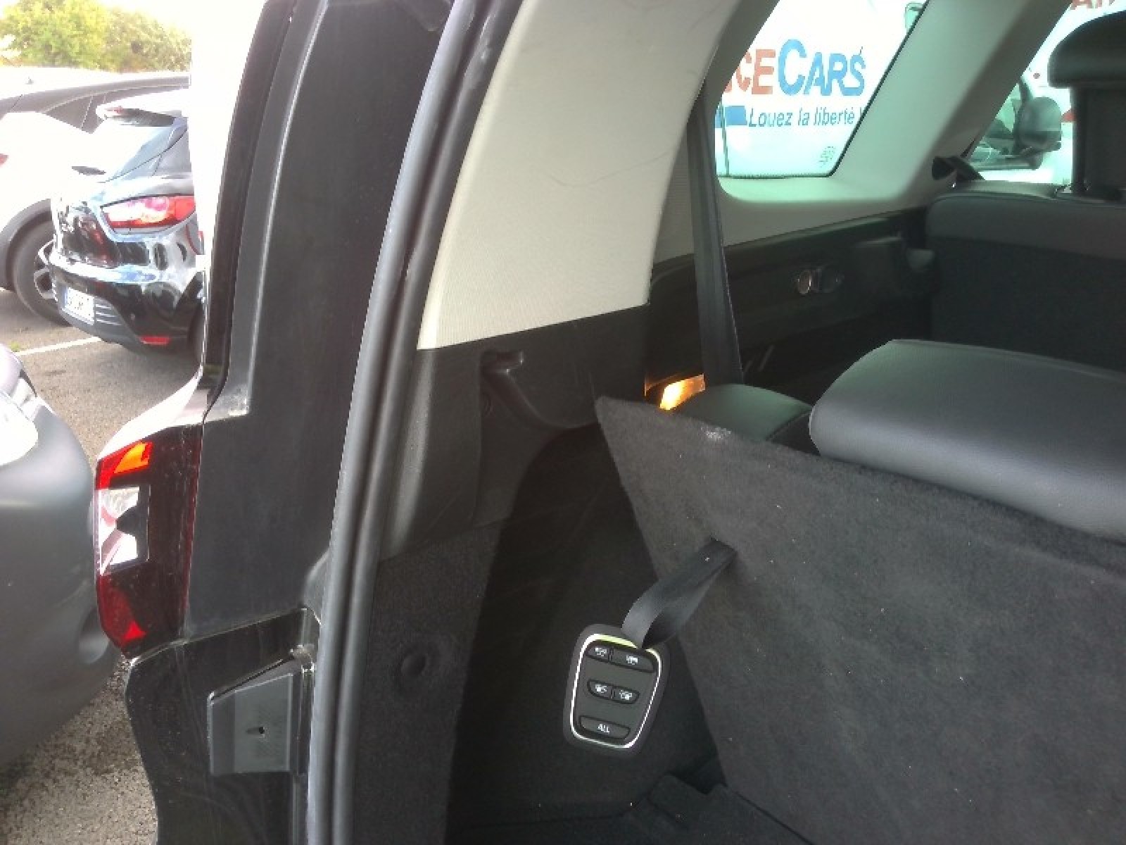 RENAULT - GRAND SCENIC IV - #181535 - 7