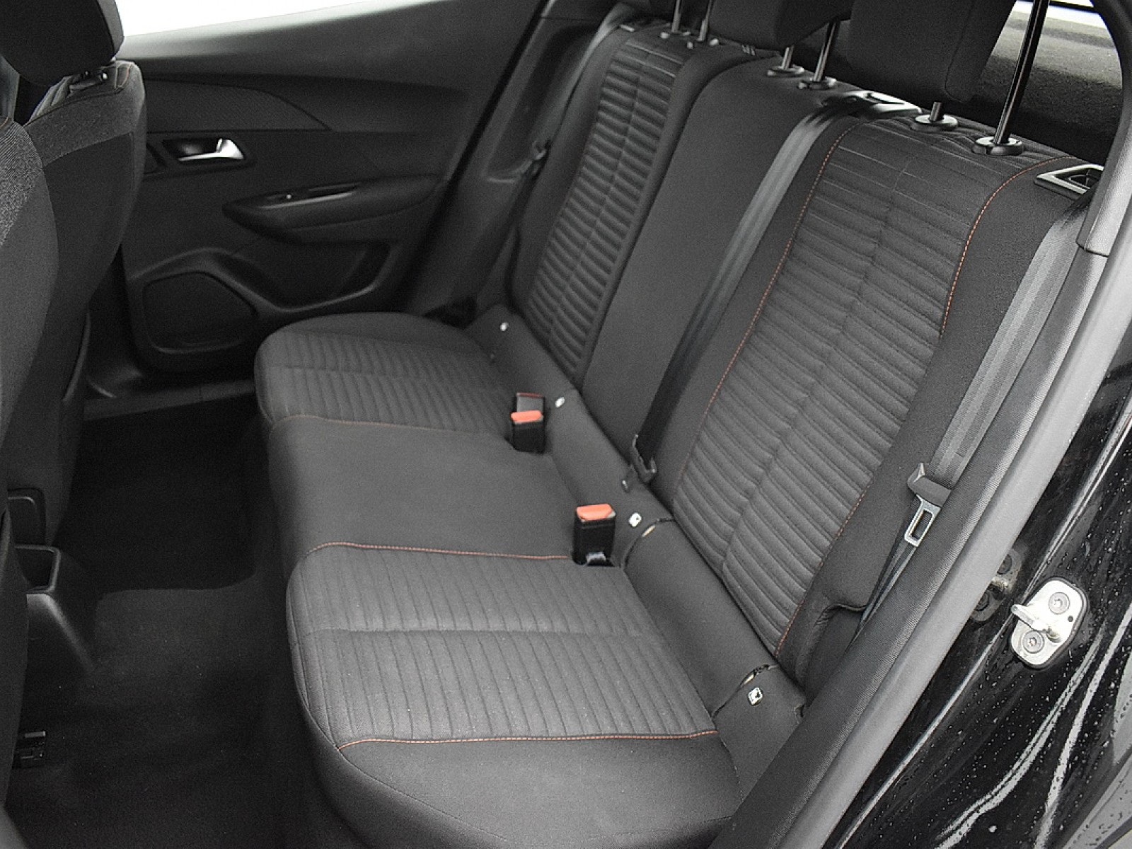 PEUGEOT - 2008 - #180991 - 8