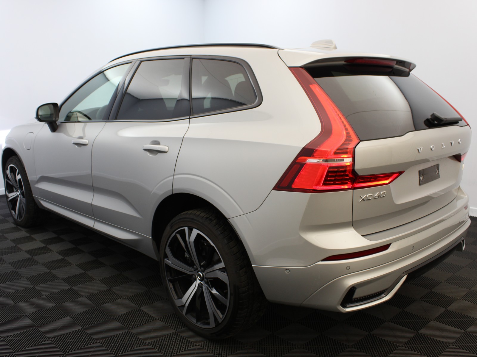 VOLVO - XC60 - #181602 - 4