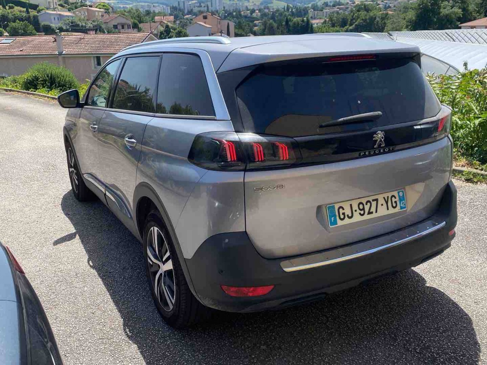 PEUGEOT - 5008 - #825219 - 1