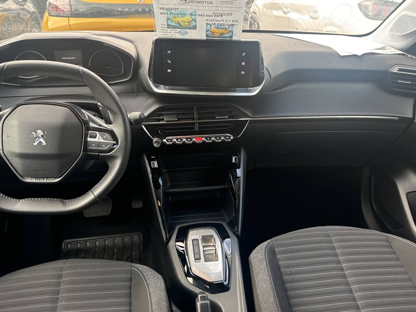 PEUGEOT - 208 - #836106 - 10
