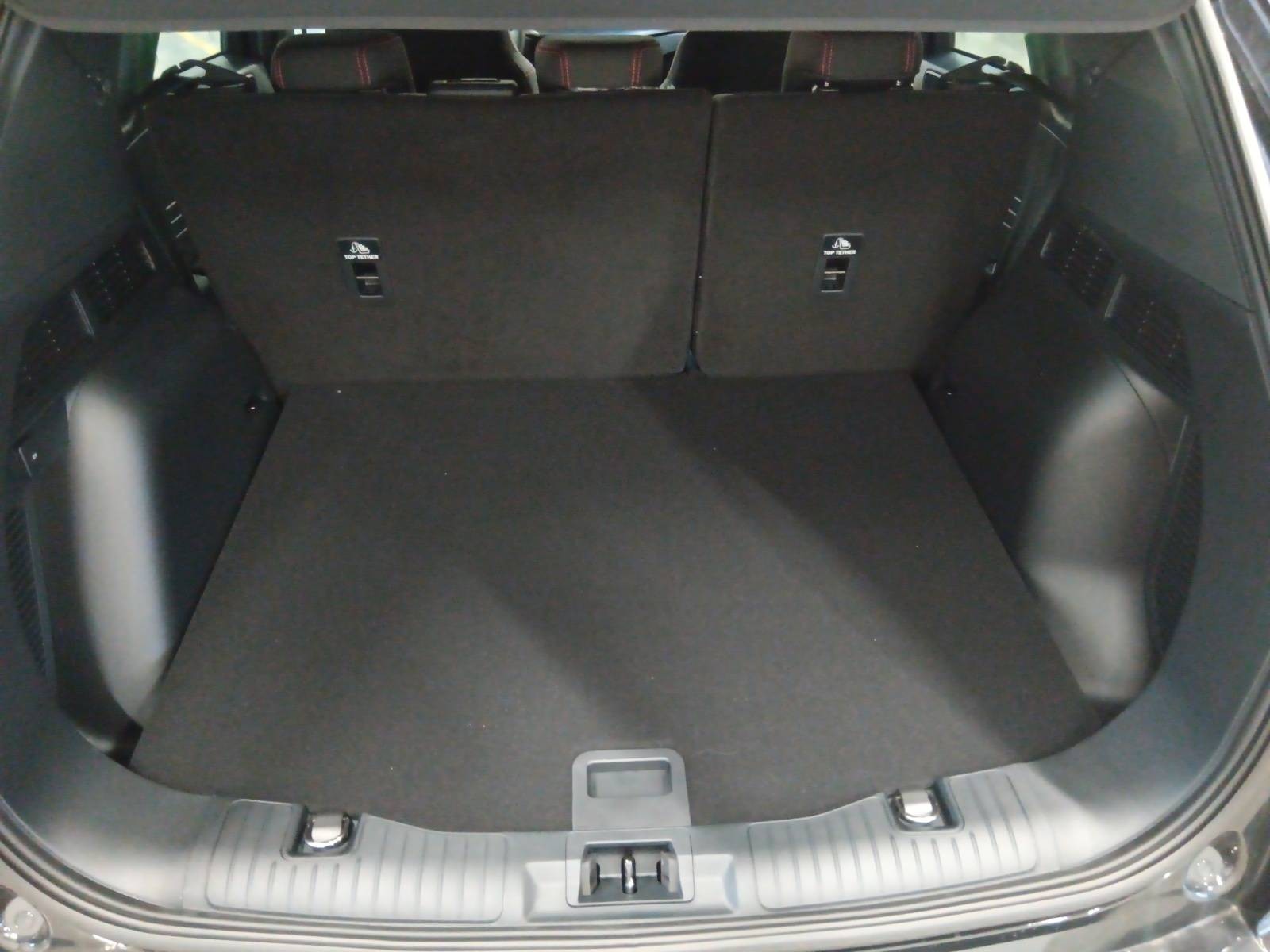 FORD - KUGA - #733438 - 12