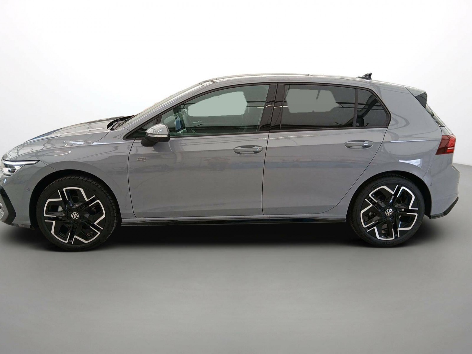 VOLKSWAGEN - GOLF - #818506 - 15