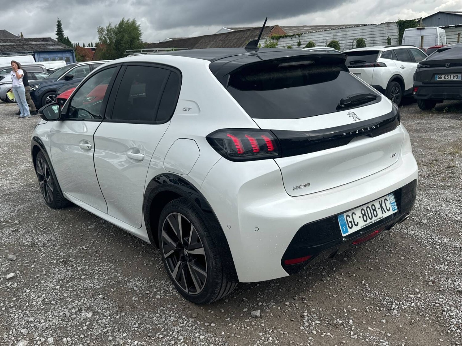 PEUGEOT - 208 - #836548 - 4