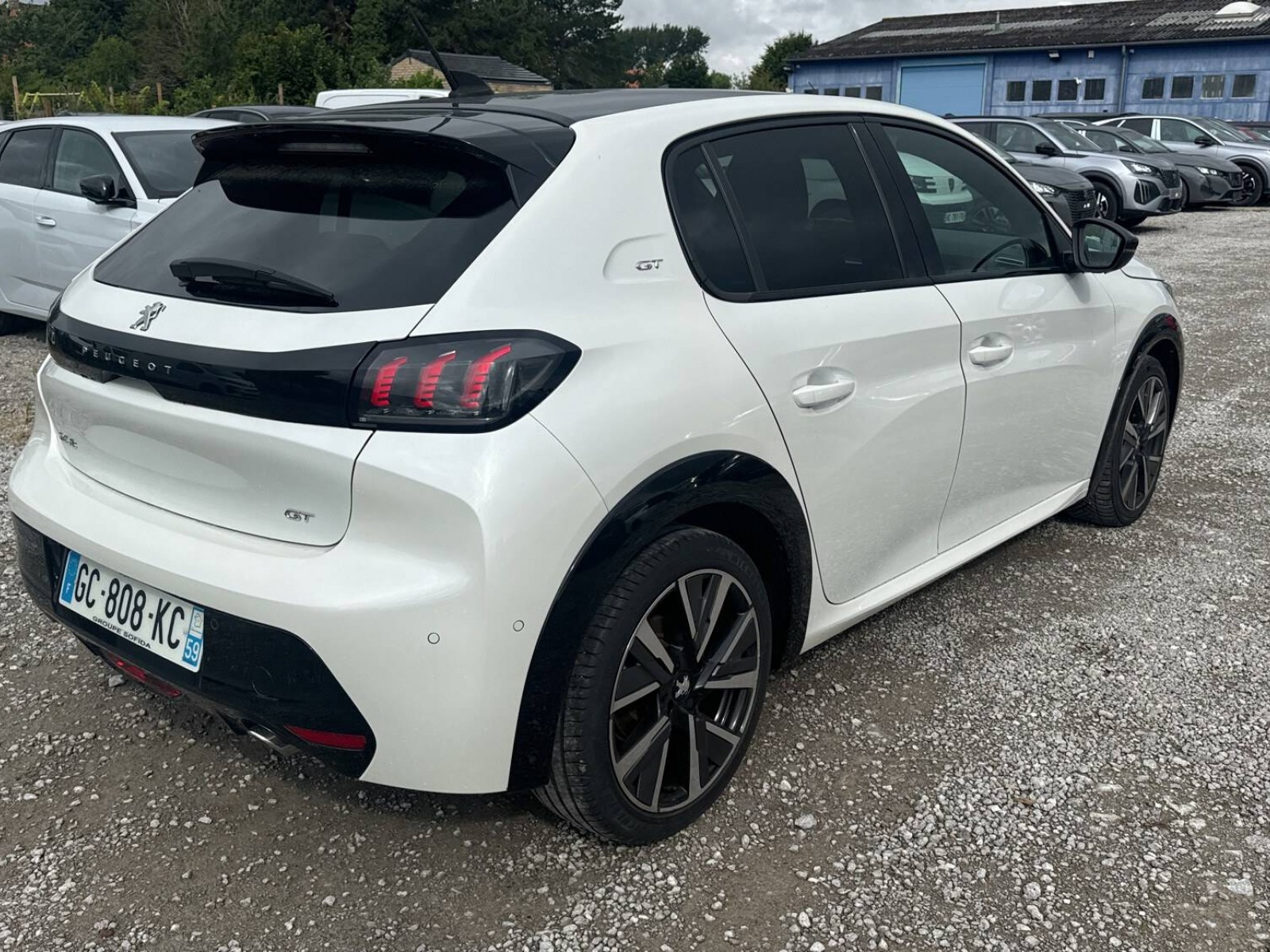 PEUGEOT - 208 - #836548 - 6
