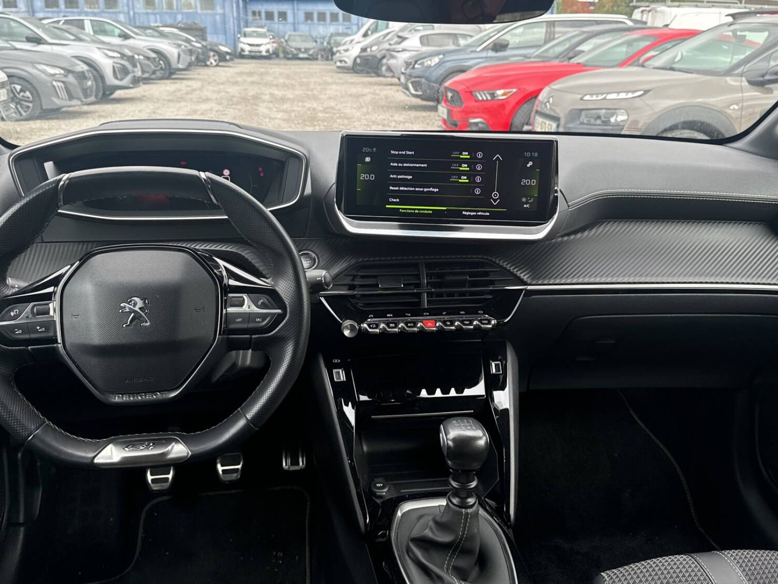 PEUGEOT - 208 - #836548 - 9