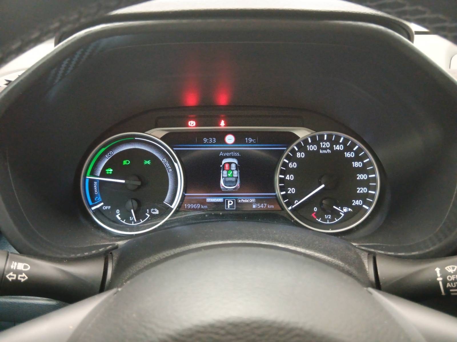 NISSAN - JUKE - #807090 - 12