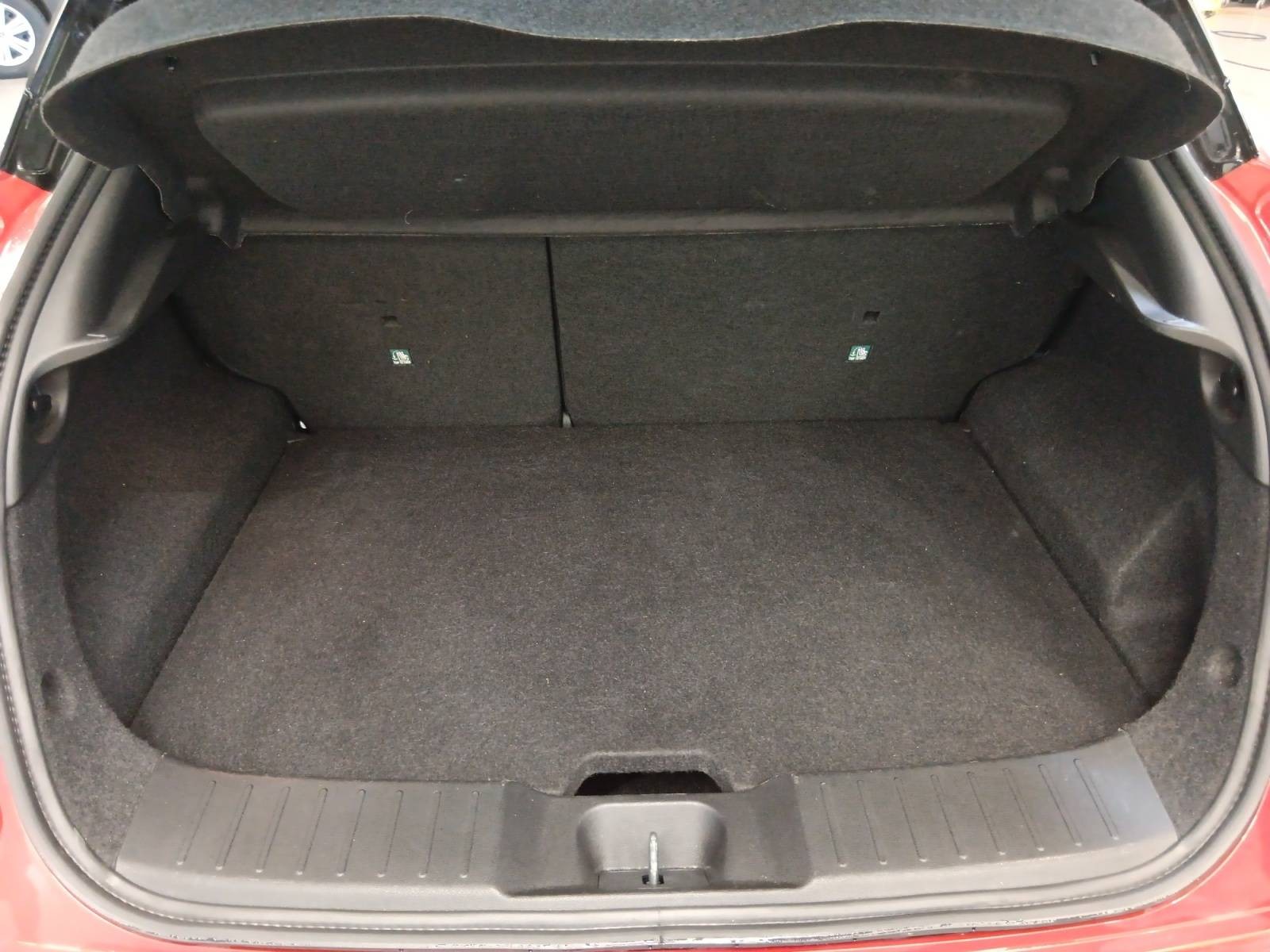 NISSAN - JUKE - #807090 - 13