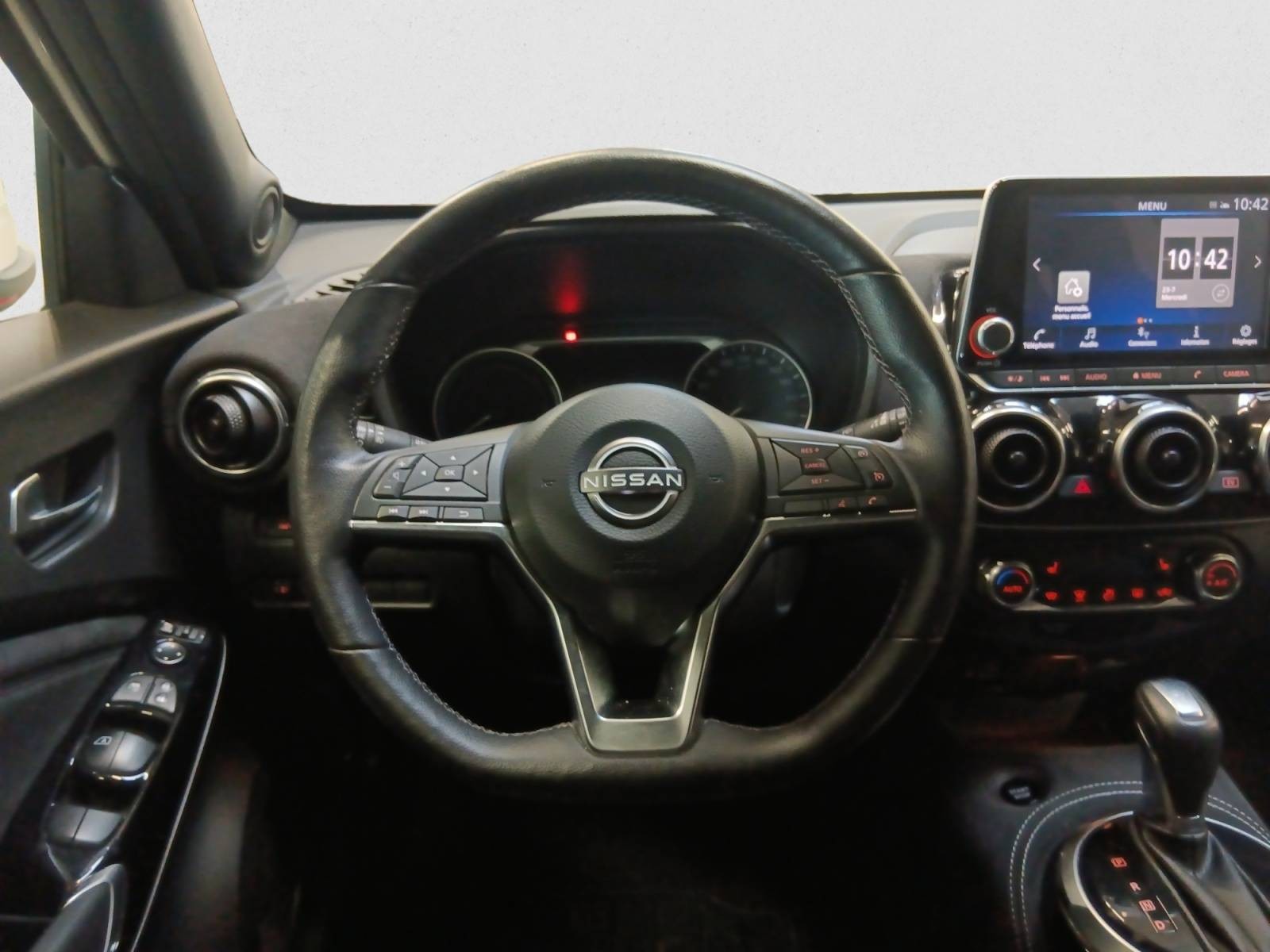 NISSAN - JUKE - #807091 - 10