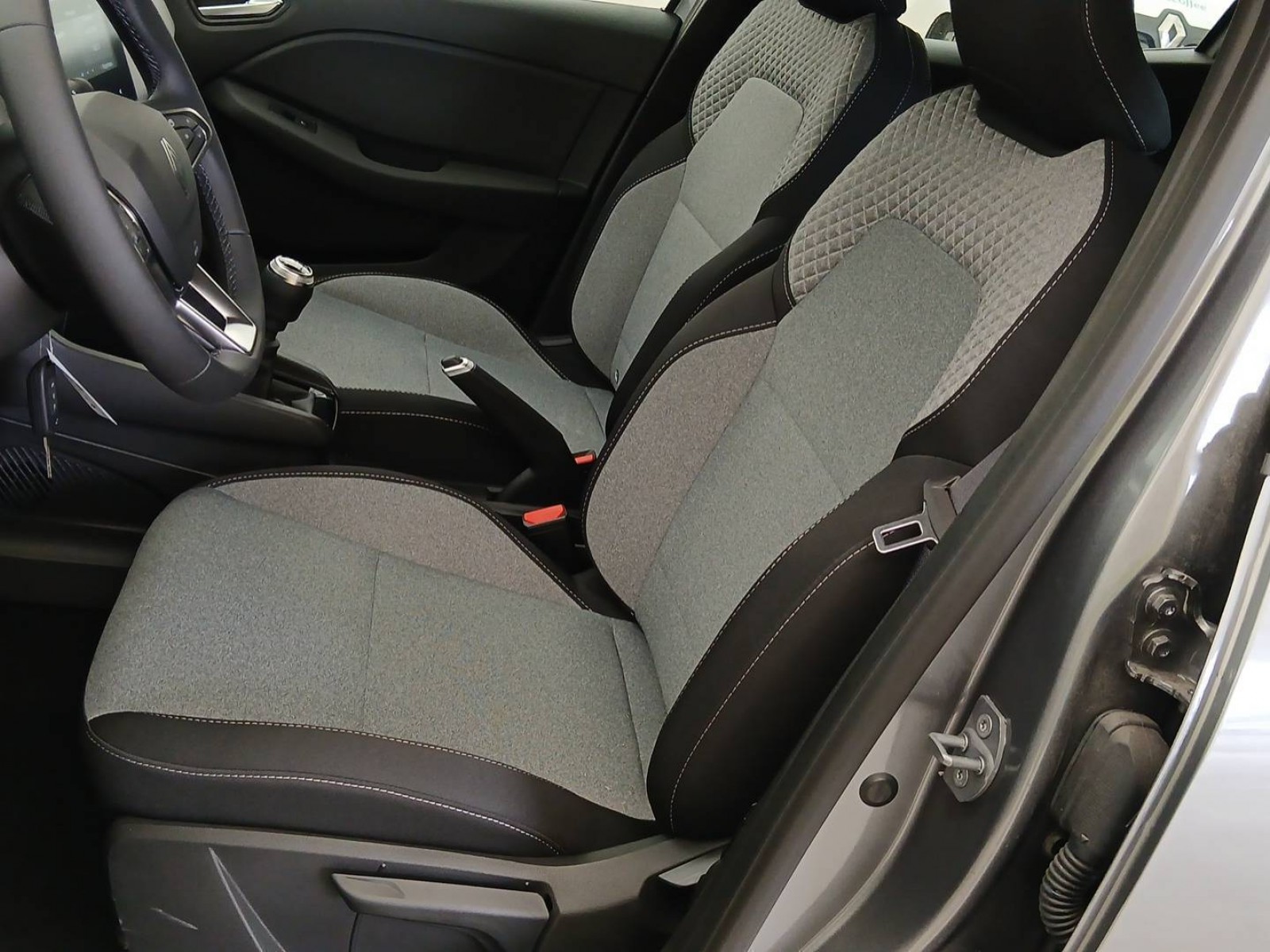 RENAULT - CLIO V - #735806 - 6