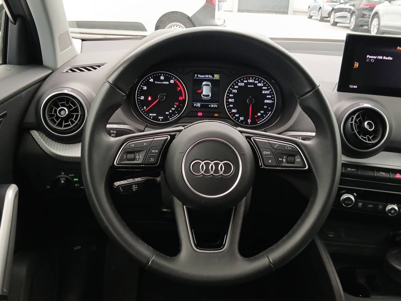 AUDI - Q2 - #658439 - 10