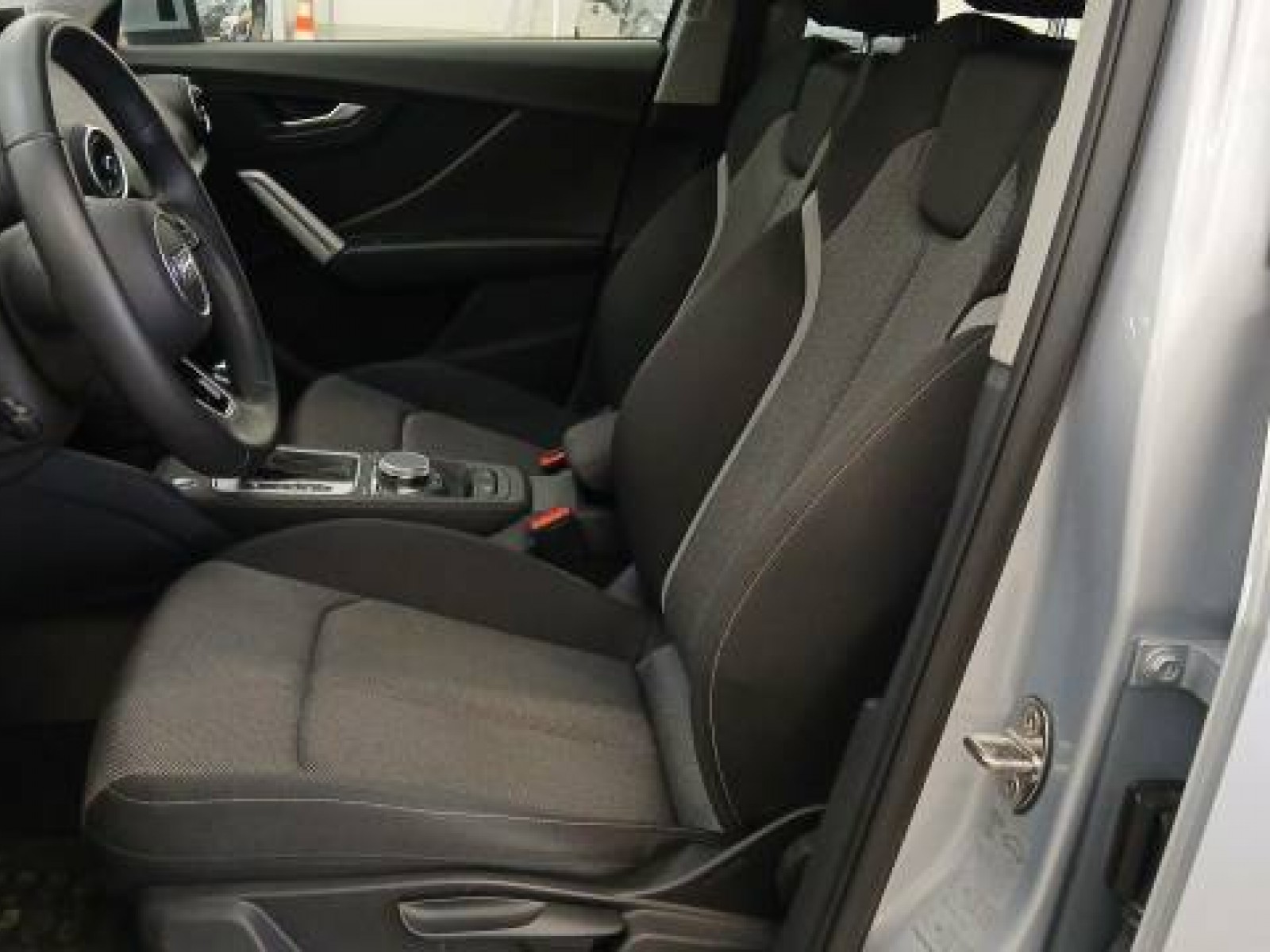 AUDI - Q2 - #658389 - 13