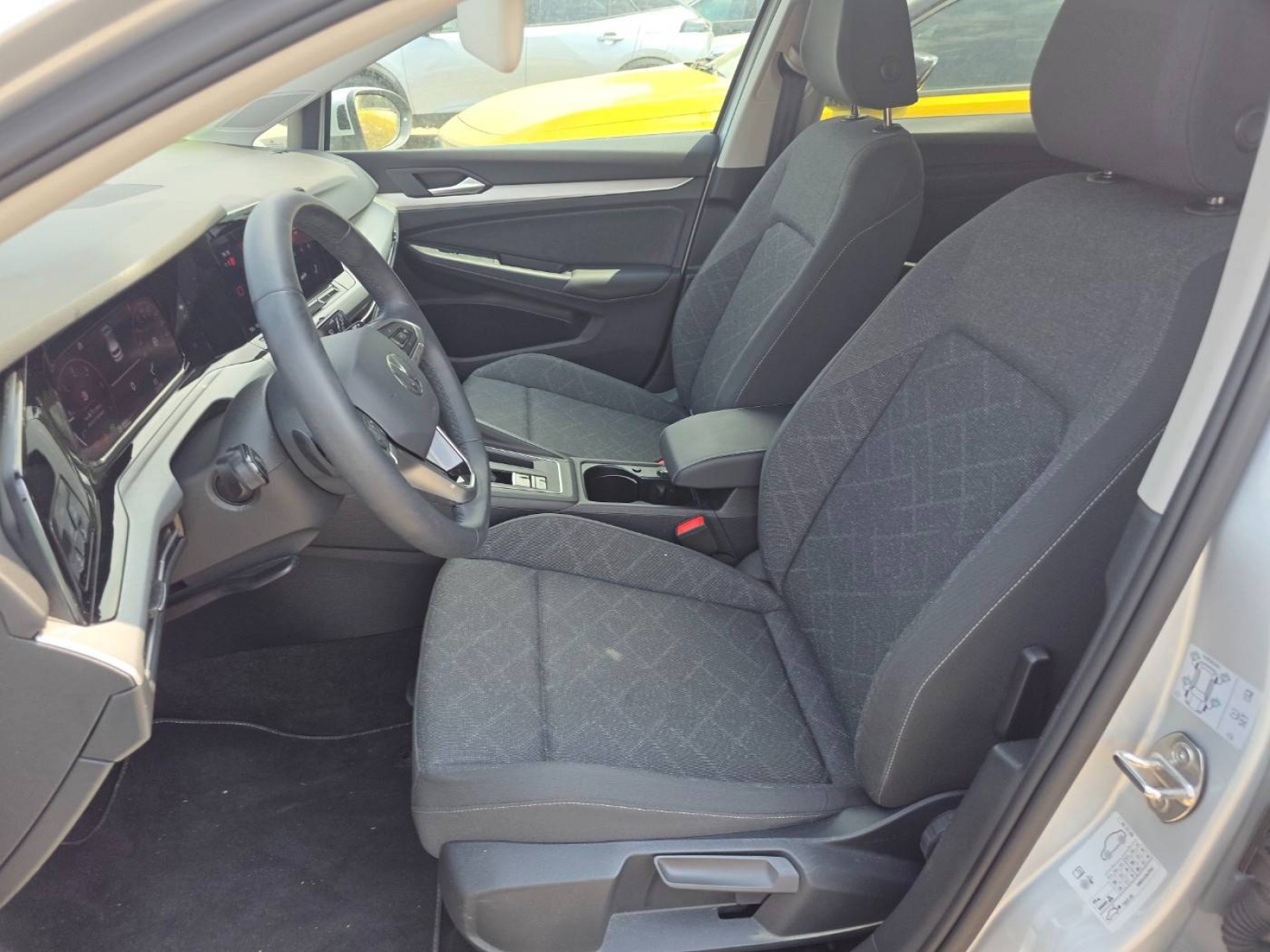 VOLKSWAGEN - GOLF - #836576 - 4