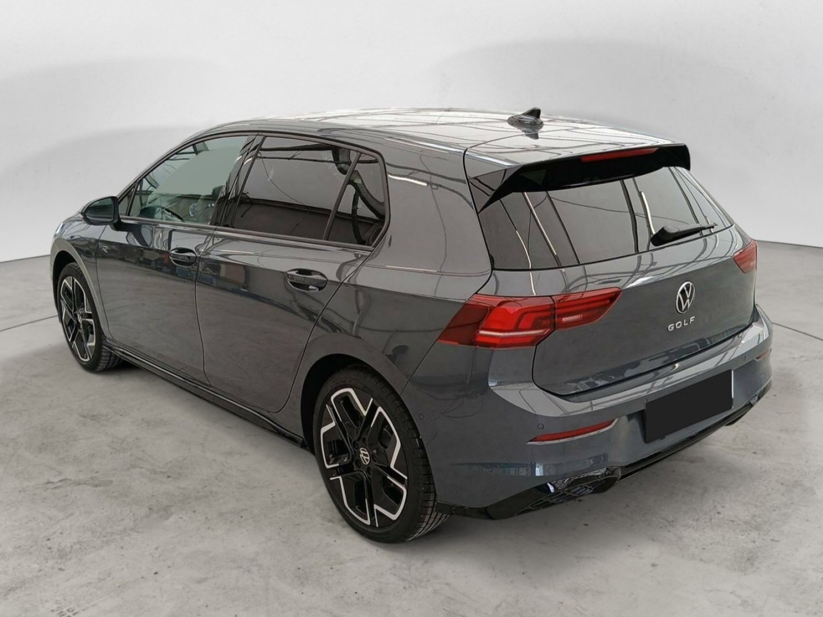 VOLKSWAGEN - GOLF - #818501 - 18