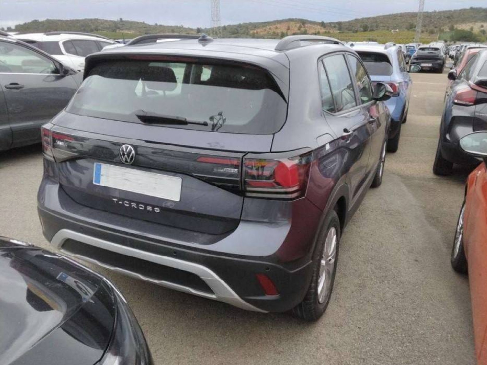 VOLKSWAGEN - T-CROSS - #825229 - 1