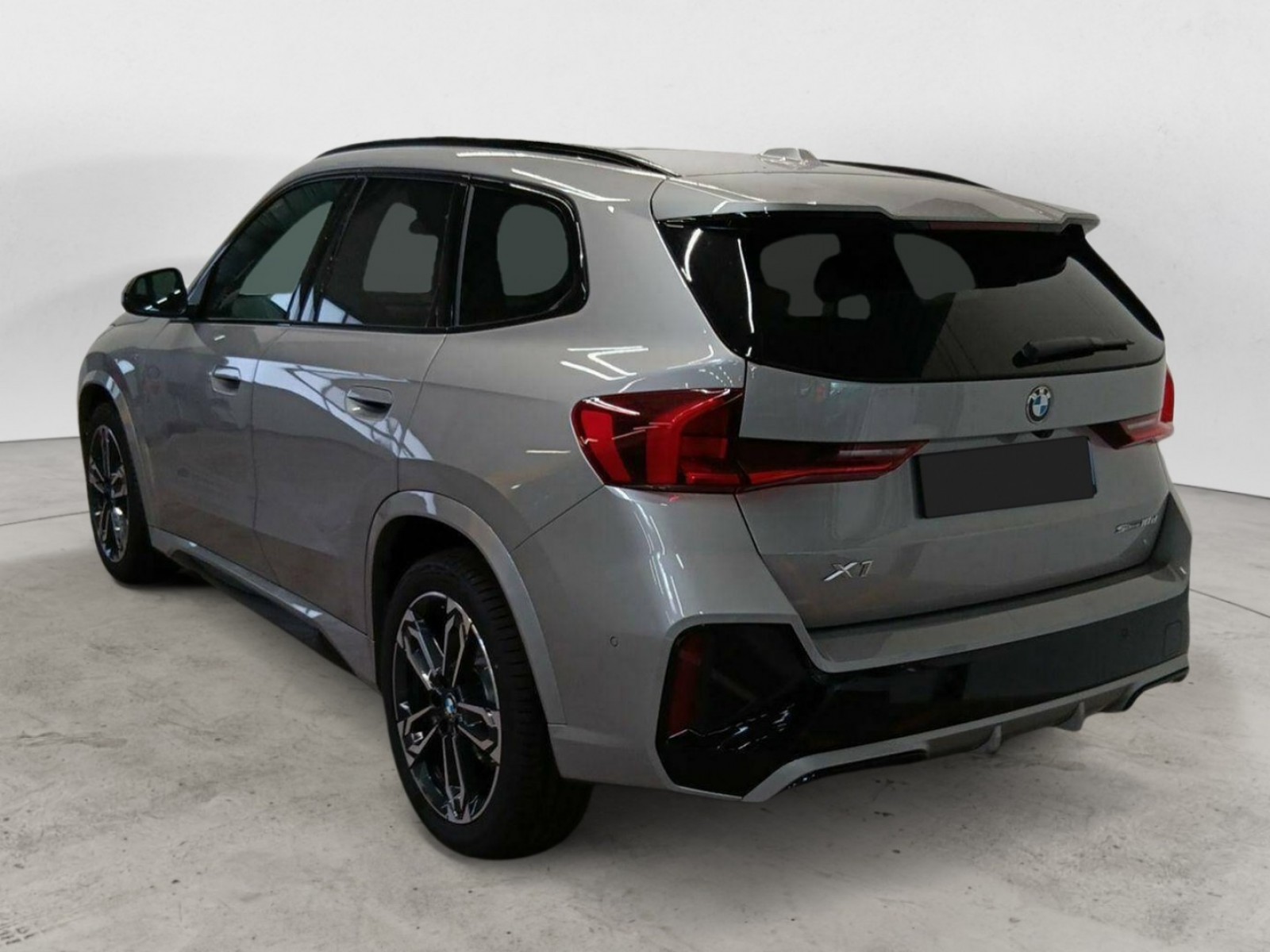 BMW - X1 U11 - #571682 - 18