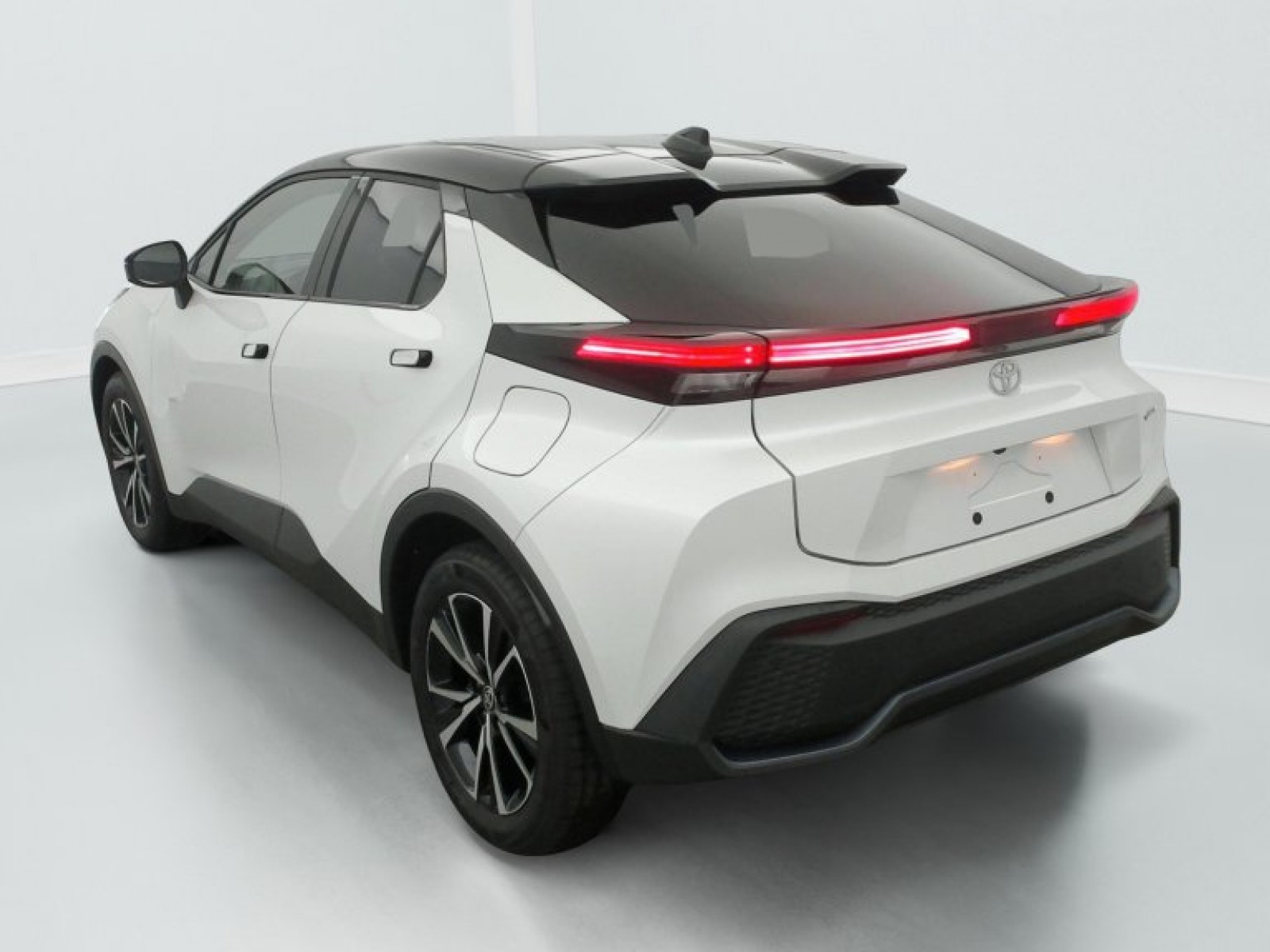 TOYOTA - C-HR - #794382 - 5