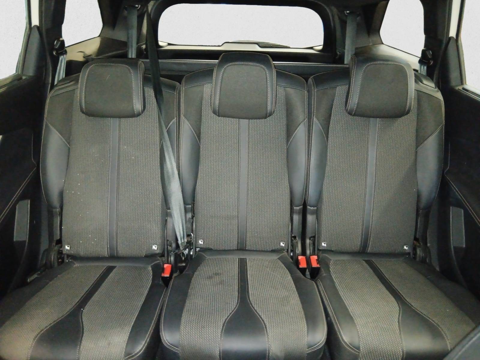 PEUGEOT - 5008 - #758405 - 8
