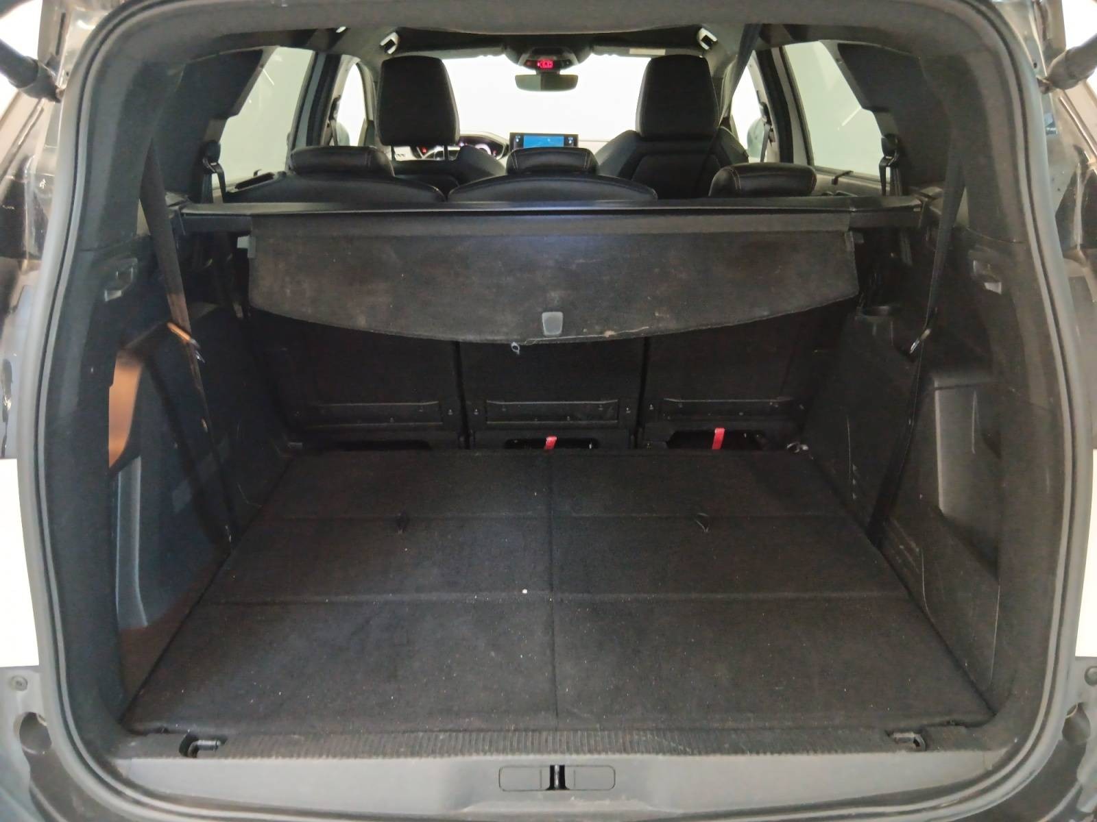 PEUGEOT - 5008 - #758405 - 12